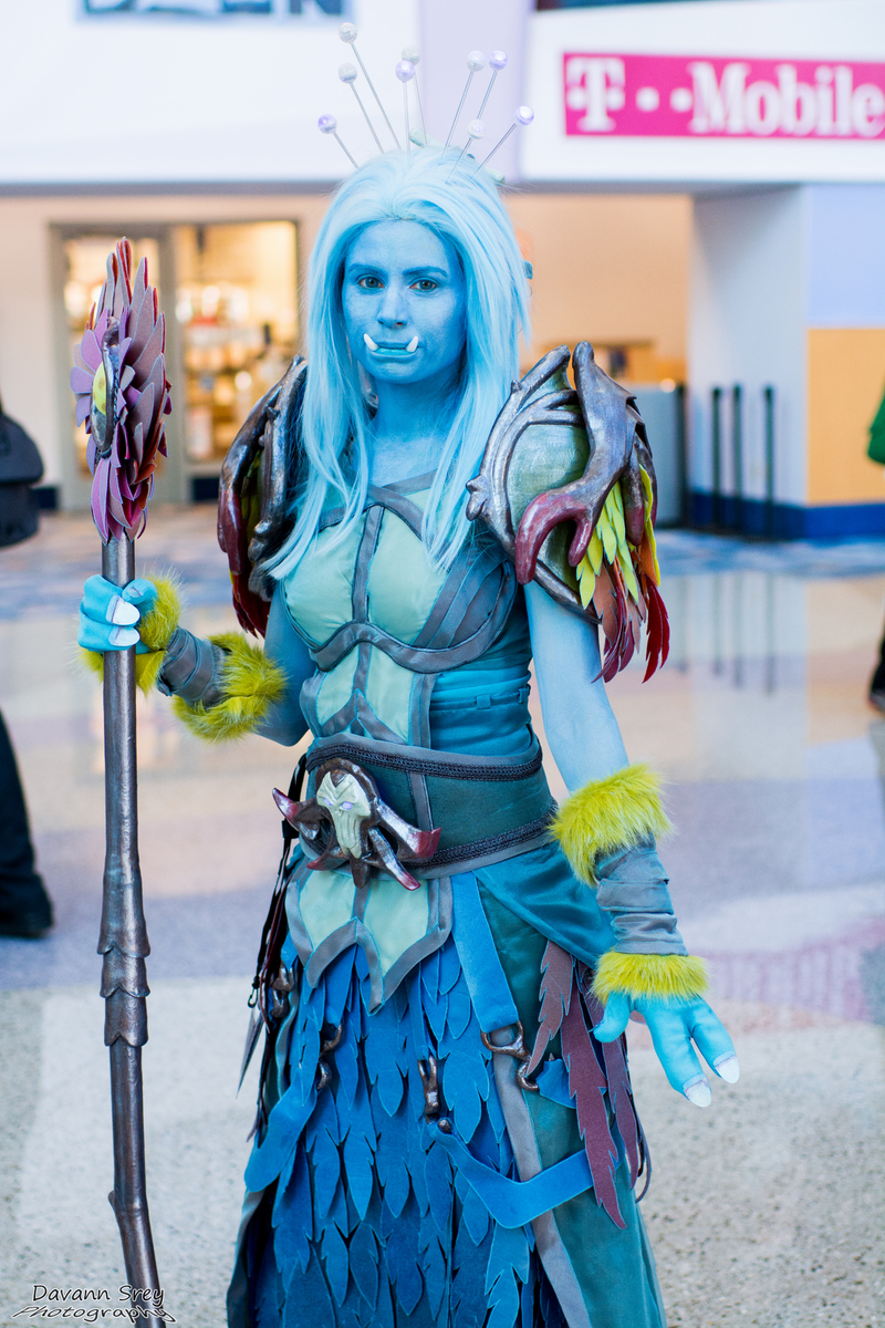 Illustration for article titled The Most Mind-Blowing and Astonishing Cosplay From BlizzCon 2015!